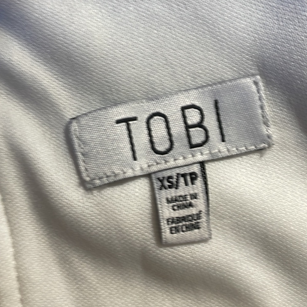 TOBI Halter - Picture 7 of 11